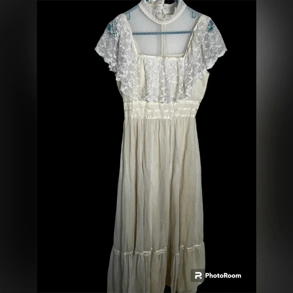 Vintage 70โs Candi Jones California Cream Maxi Dress